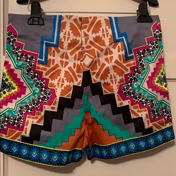 ANTHROPOLOGIE FLYING TOMATO KALEIDOSCOPE SHORTS - Picture 3 of 7